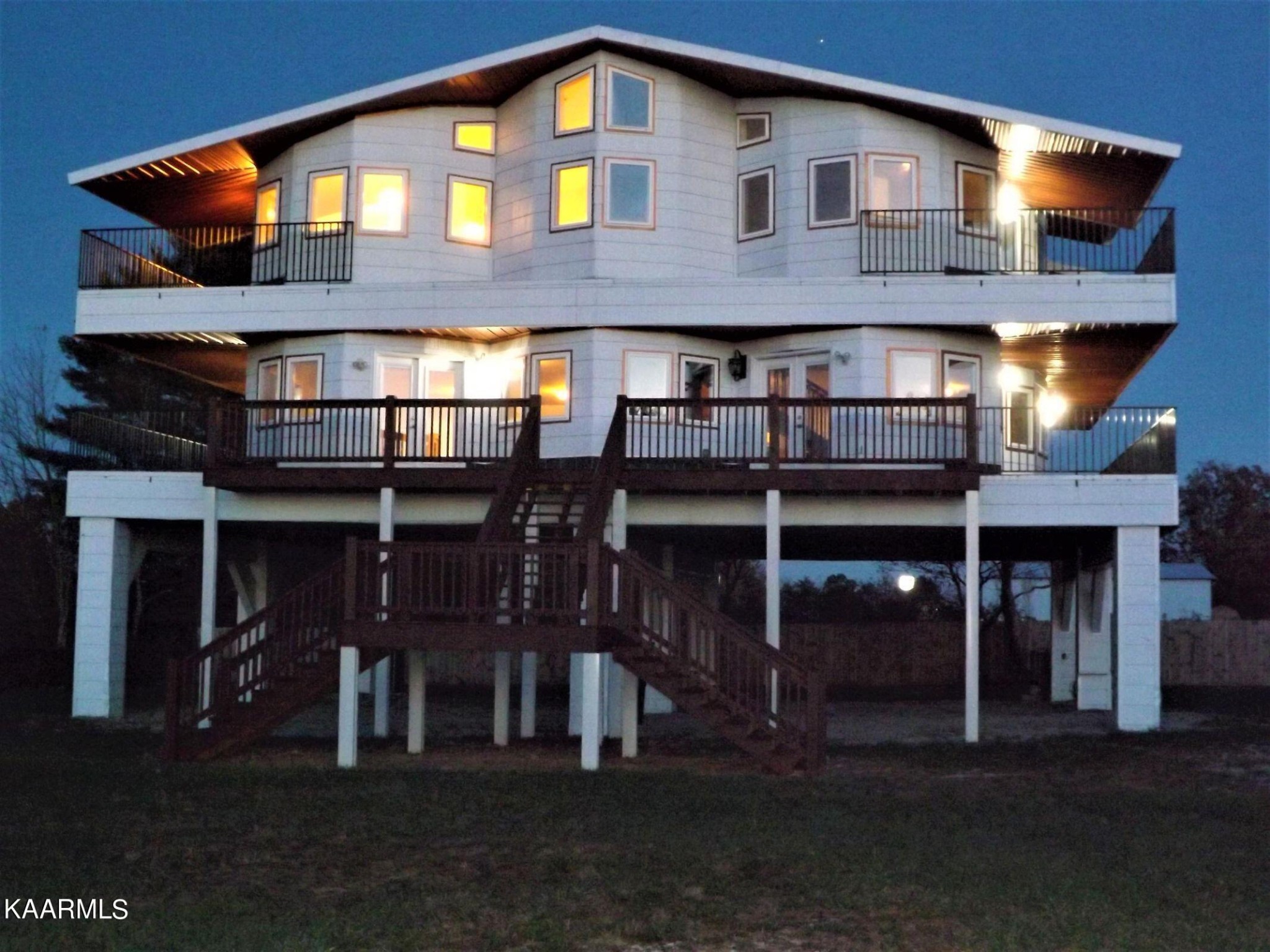 7002 Plateau Road Crossville, TN 38571 - Photo 1 of 36 Gallery Image 1