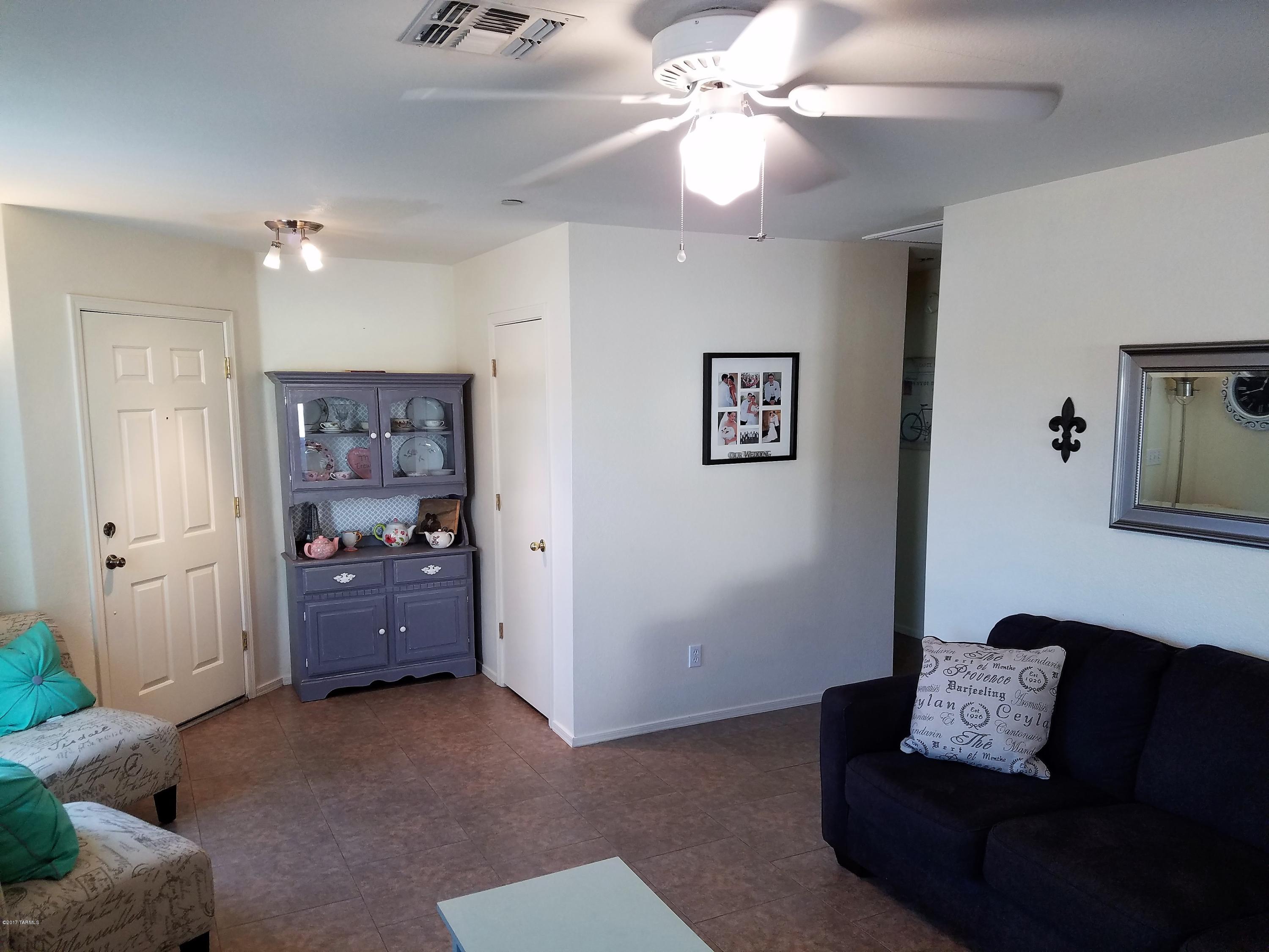 3140 West Treece Way Tucson, AZ 85742 - Photo 12 of 35