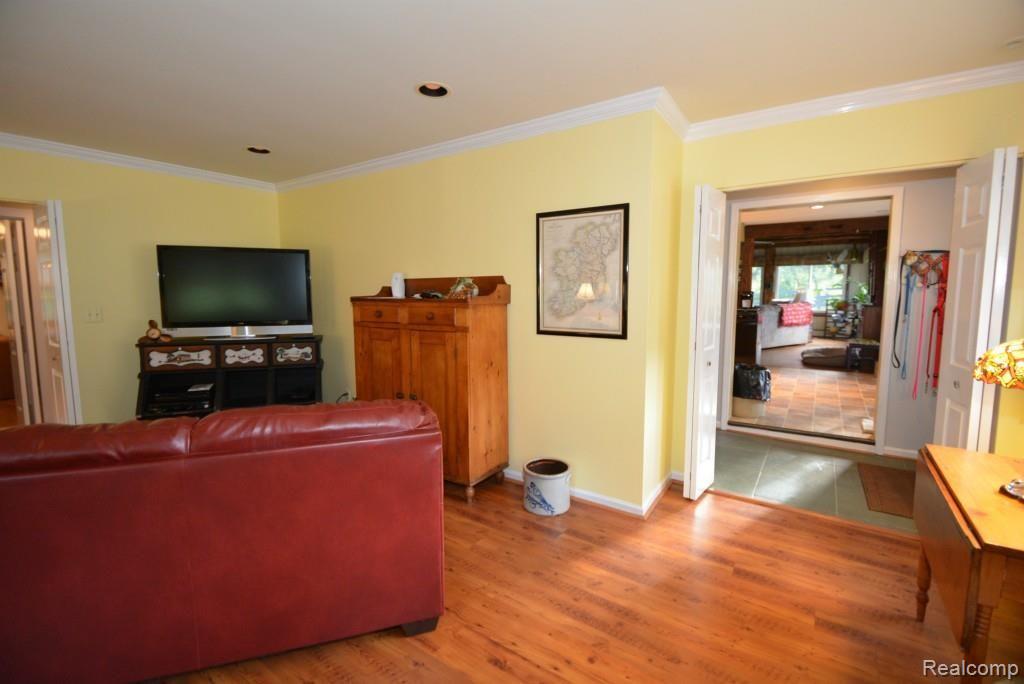 3470 Ray Road Oxford, MI 48370 - Photo 20 of 71 3470 Ray Rd (85).jpg