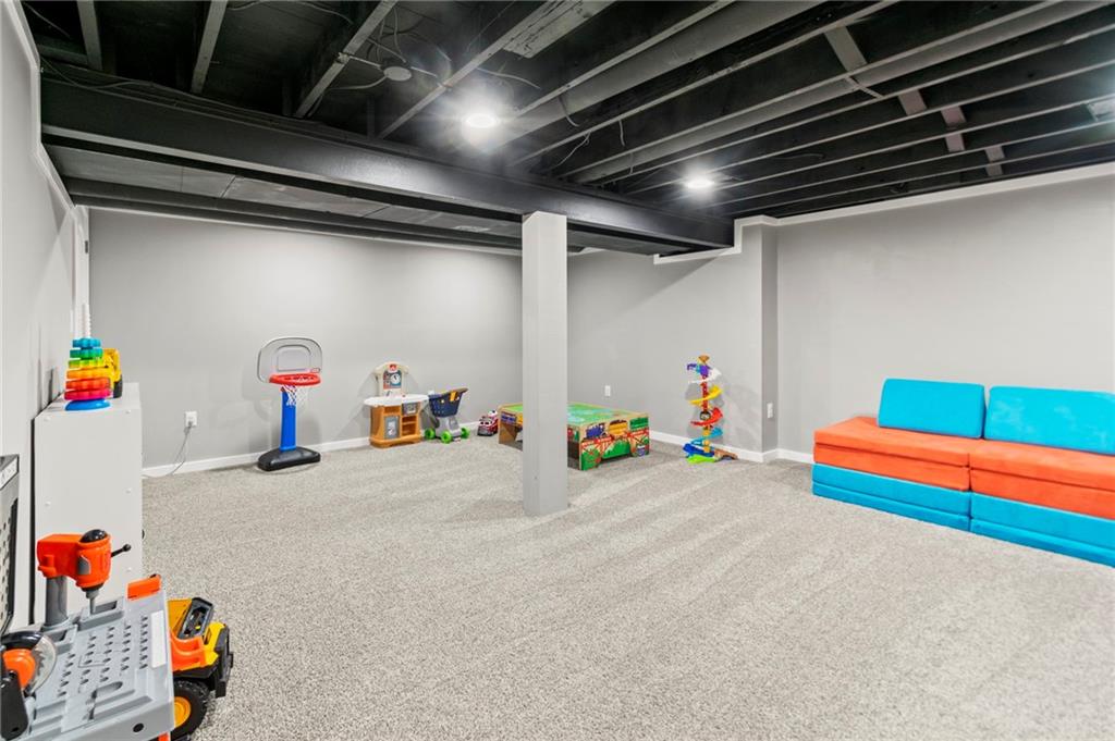 6269 Douglas Road Indianapolis, IN 46220 - Photo 26 of 32 Gallery Image 26