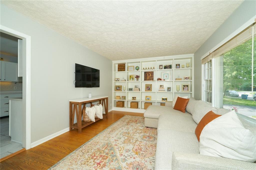 6269 Douglas Road Indianapolis, IN 46220 - Photo 5 of 32 Gallery Image 5