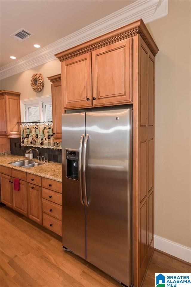1653 Warren Lane Birmingham, AL 35243 - Photo 13 of 32