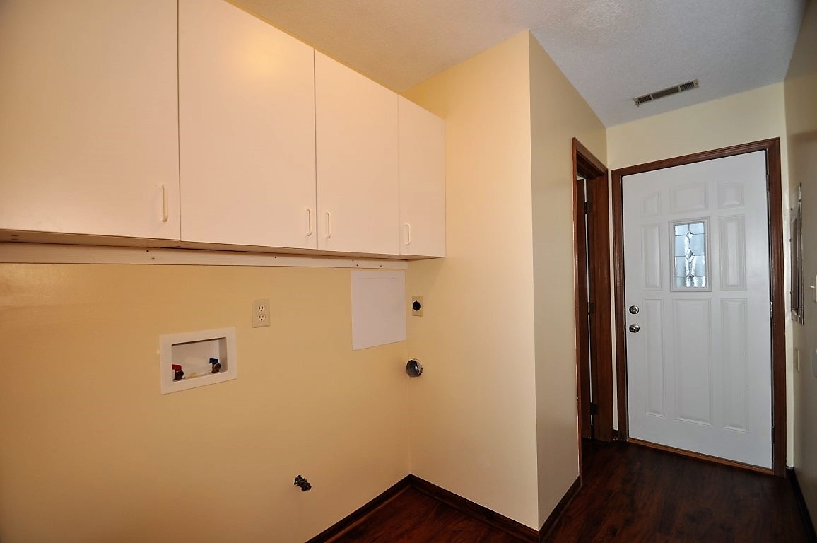 11512 Ransgate Court Fort Wayne, IN 46814 - Photo 13 of 29 Gallery Image 13