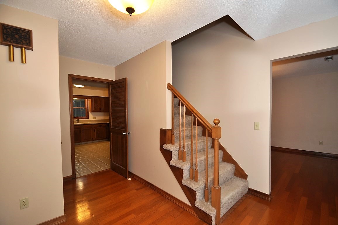 11512 Ransgate Court Fort Wayne, IN 46814 - Photo 5 of 29 Gallery Image 5