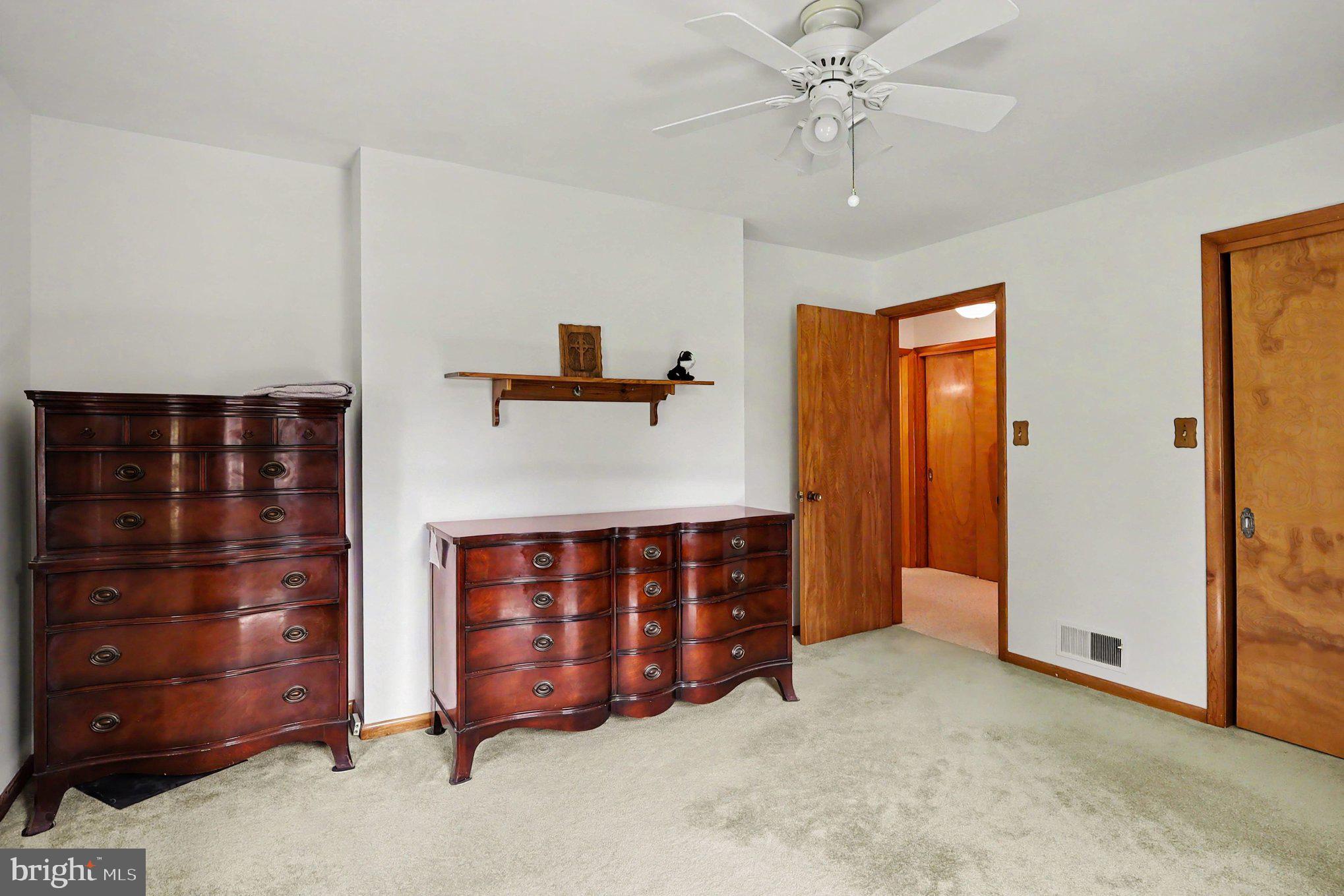 5 Eden Road Luray, VA 22835 - Photo 27 of 49 a view of a room with furniture and cabinet