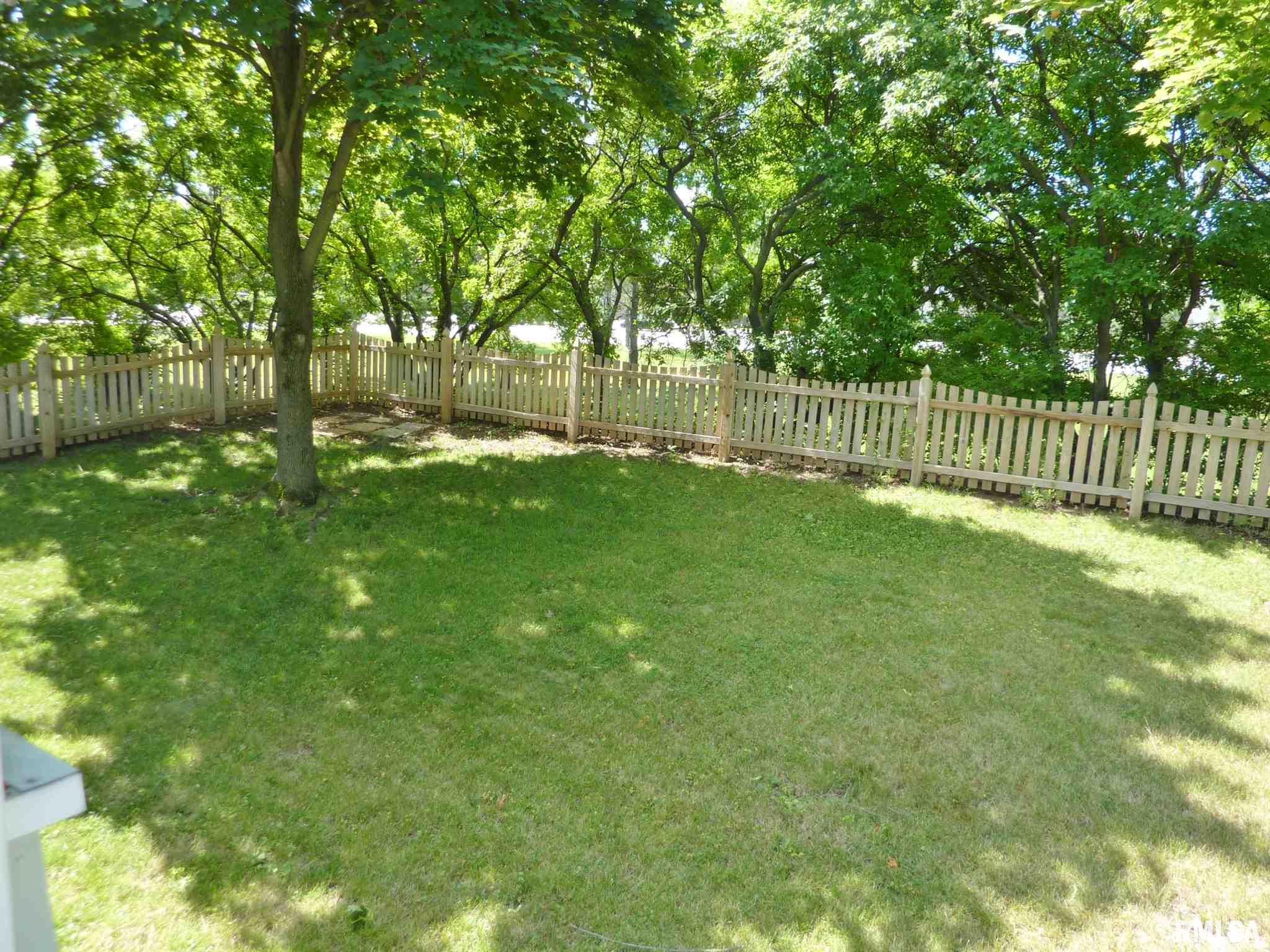 131 Westerfield Road Davenport, IA 52806 - Photo 16 of 17 Gallery Image 16