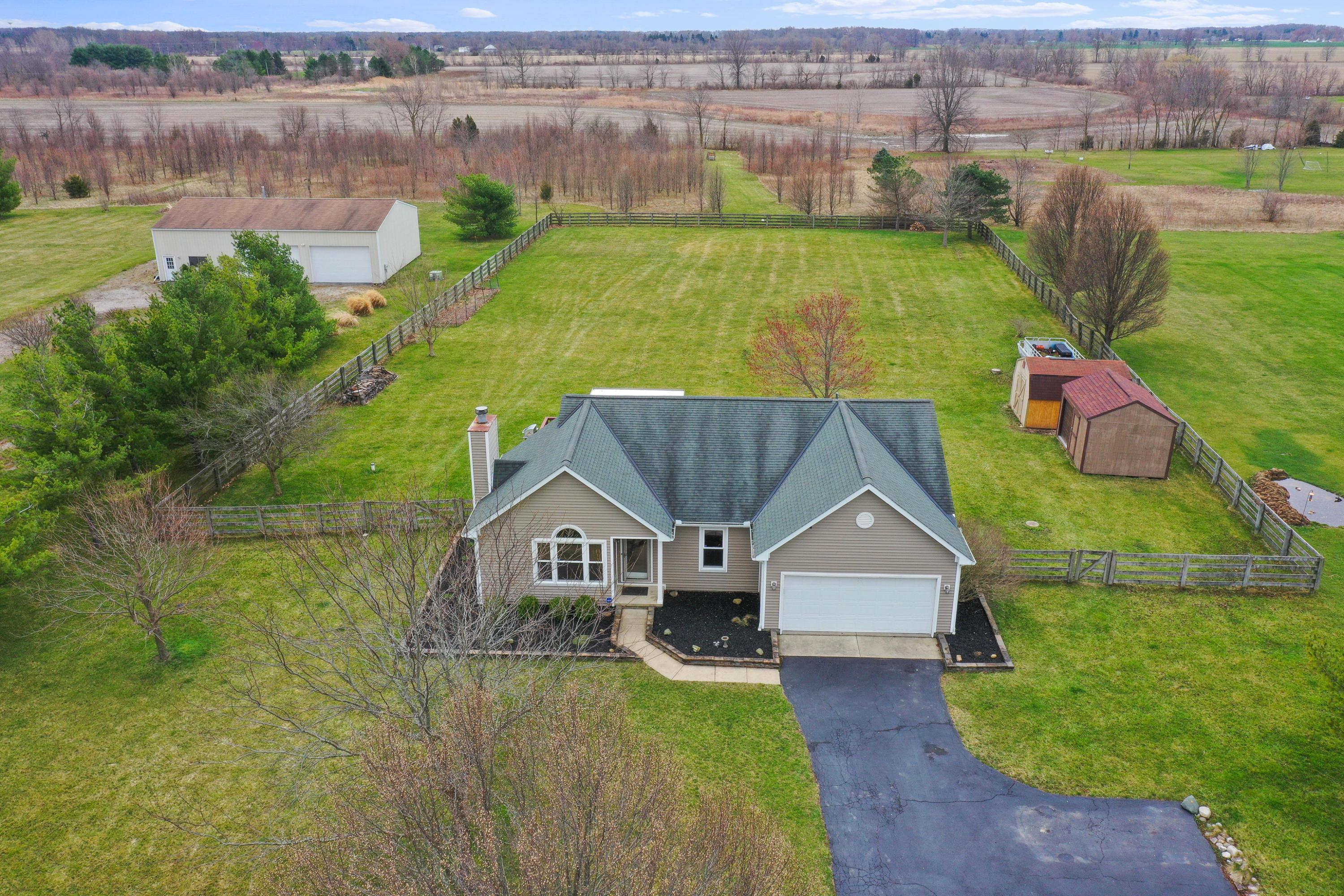 6949 Watkins Road Delaware, OH 43015 - Photo 2 of 67 Gallery Image 2