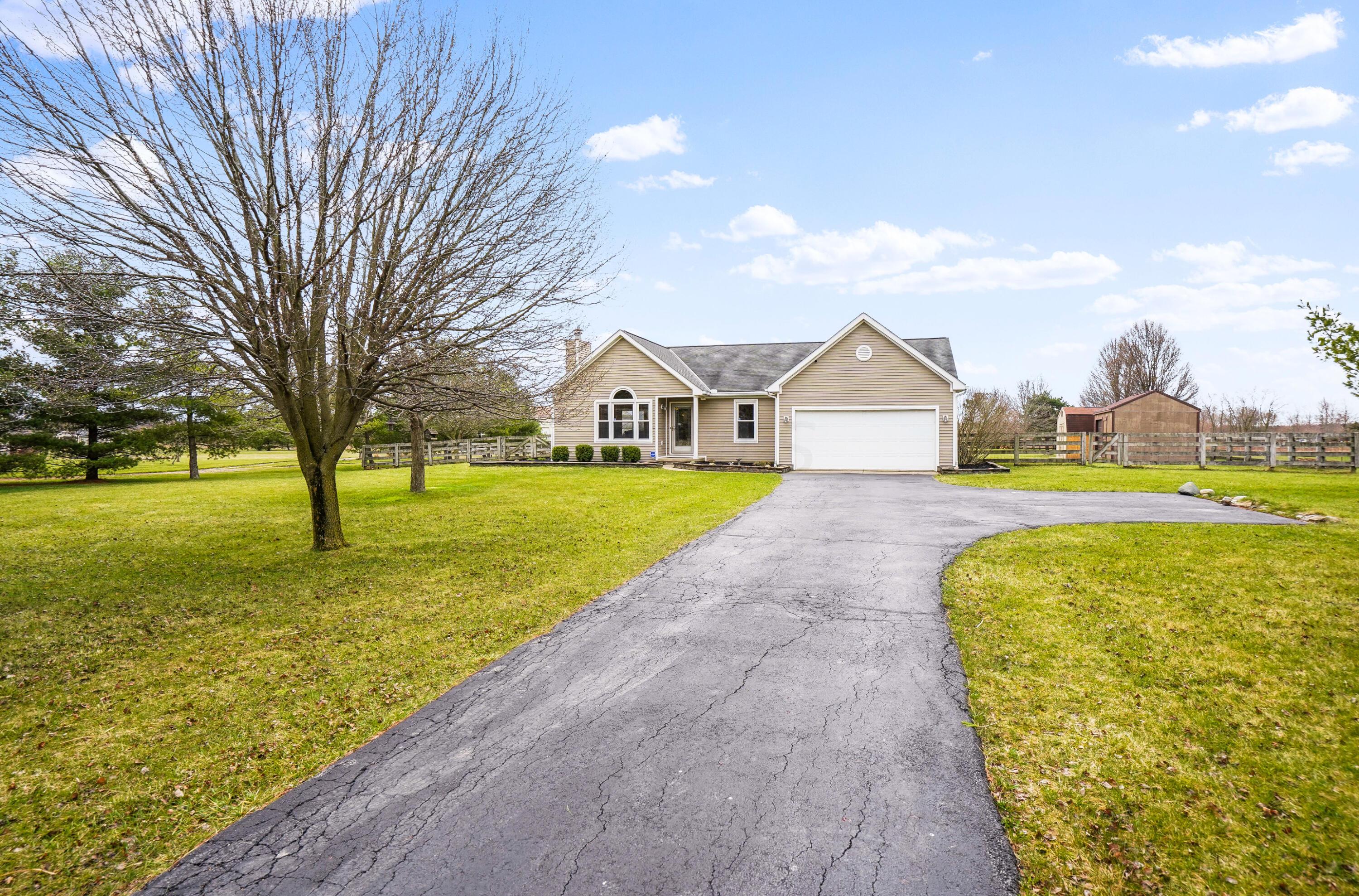 6949 Watkins Road Delaware, OH 43015 - Photo 4 of 67 Gallery Image 4