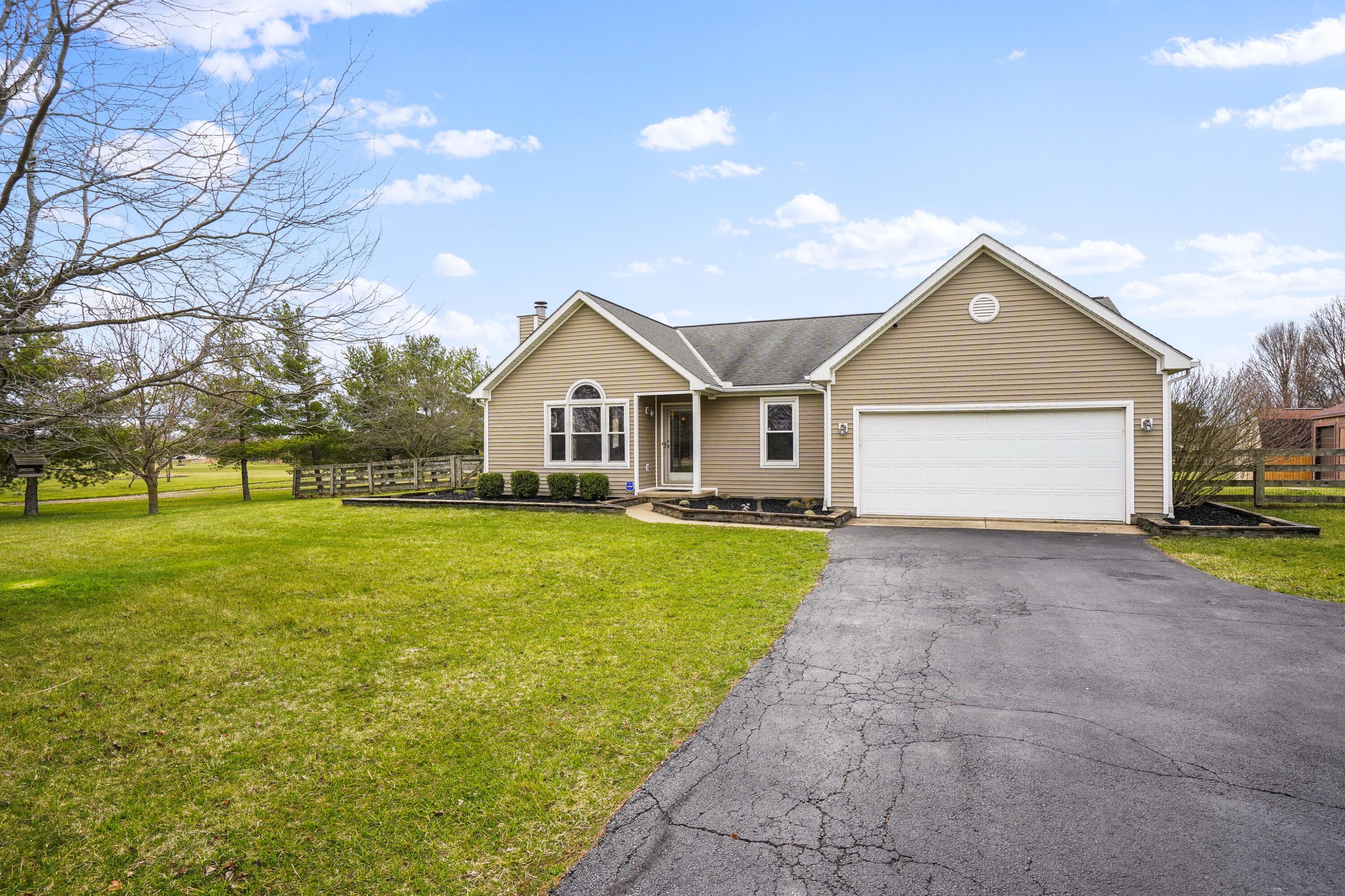 6949 Watkins Road Delaware, OH 43015 - Photo 8 of 67 Gallery Image 8