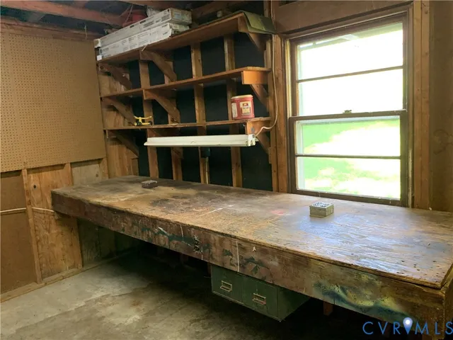 $295,000 | 6411 Oak Drive, Quinton, VA 23141