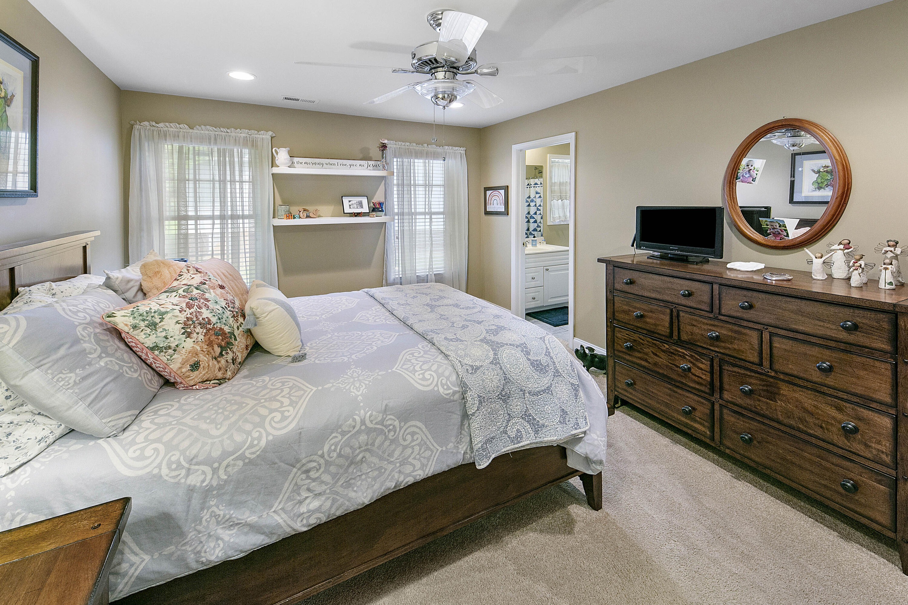 211 Alpine Drive Clinton, TN 37716 - Photo 25 of 40 1L9A3200