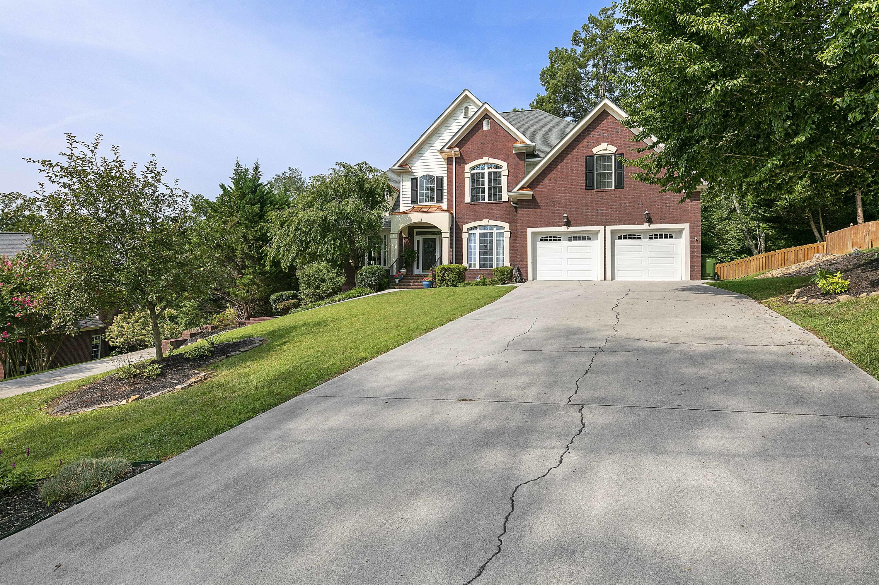 211 Alpine Drive Clinton, TN 37716 - Photo 5 of 40 1L9A3264