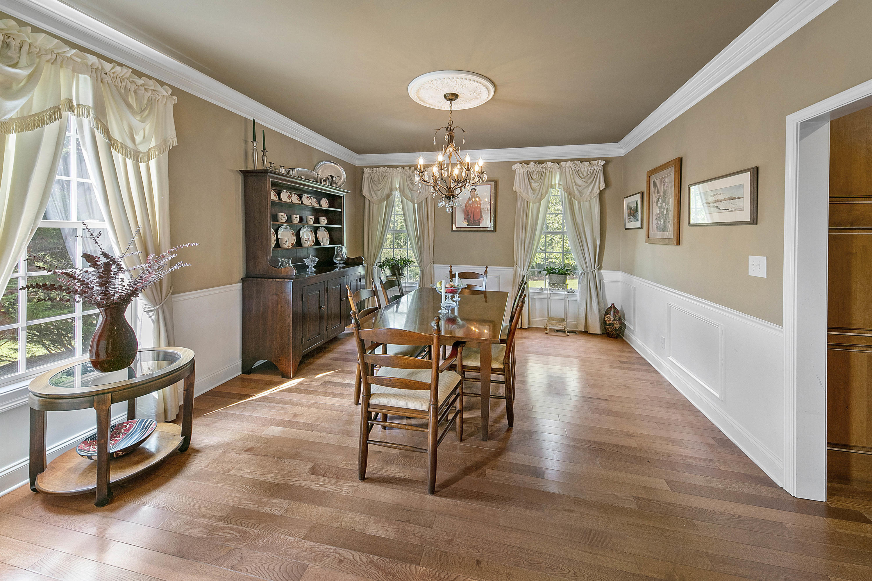 211 Alpine Drive Clinton, TN 37716 - Photo 10 of 40 1L9A3130