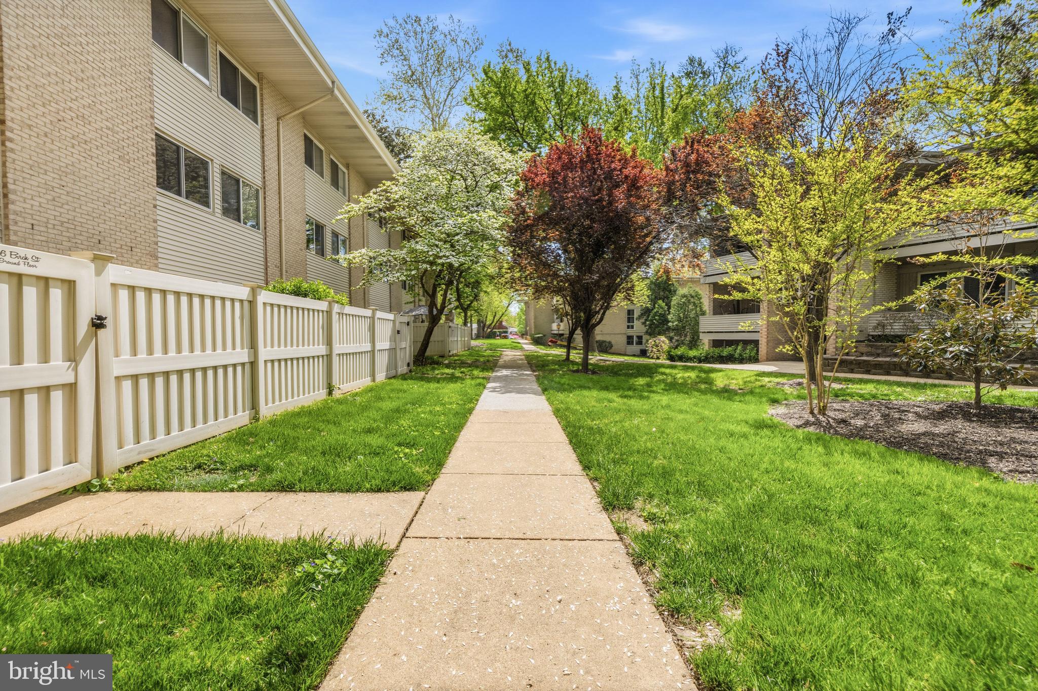 124 Haycock Road, Unit C2 Falls Church, VA 22046 - Photo 23 of 31 Gallery Image 23
