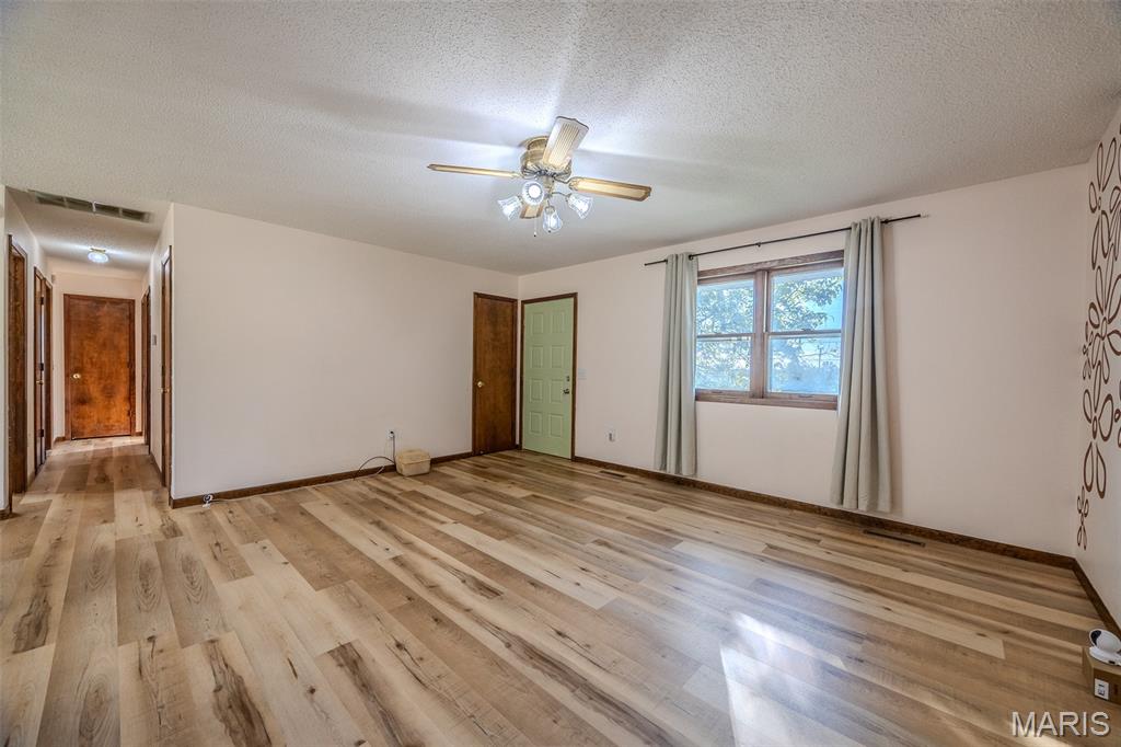 730 Tower Road Lebanon, MO 65536 - Photo 9 of 22