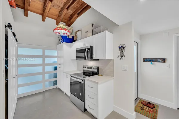 $5,500 | 7018 Southwest 53rd Lane, Miami, FL 33155
