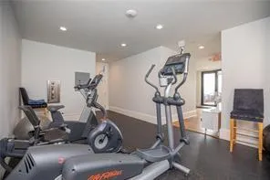 $2,200 | 221 Chartres Street, Unit 501, New Orleans, LA 70130