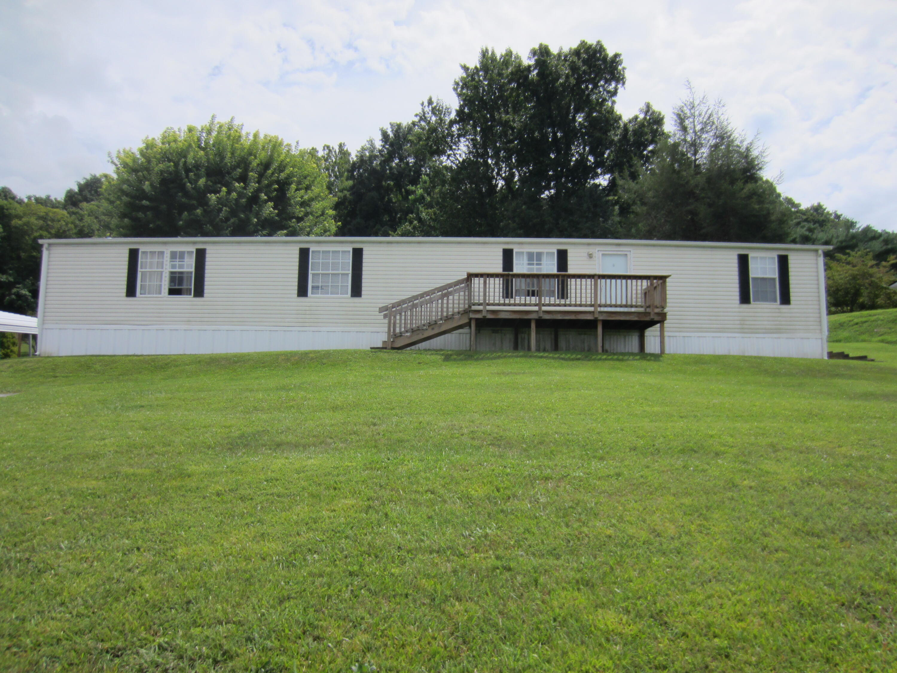 2615 Enterprise Road Piney Flats, TN 37686 - Photo 1 of 1 IMG_4556