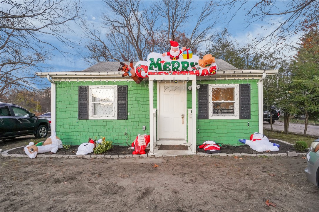 355 Church Avenue Warwick, RI 02889 - Photo 14 of 25