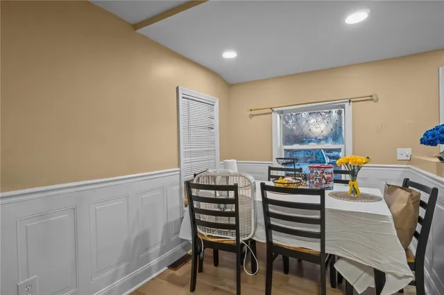 $320,000 | 355 Church Avenue, Warwick, RI 02889