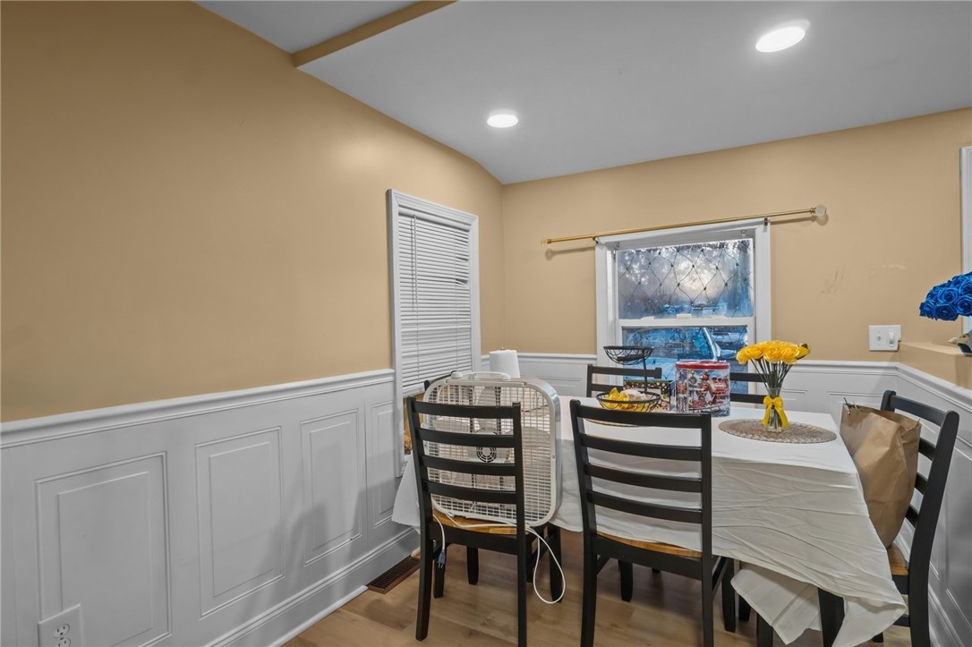 355 Church Avenue Warwick, RI 02889 - Photo 15 of 25