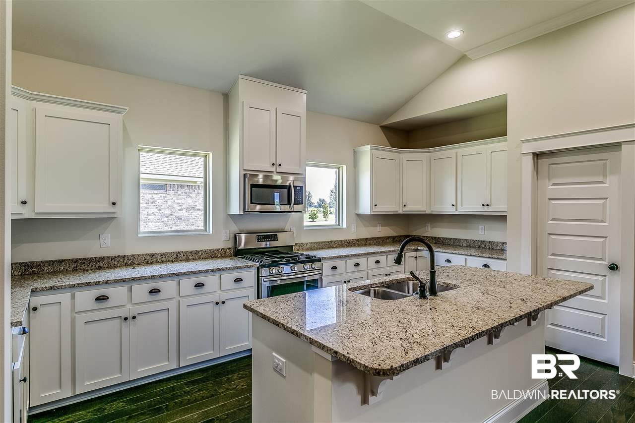 9472 Volterra Avenue Daphne, AL 36526 - Photo 14 of 35