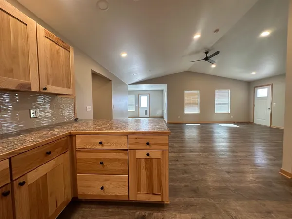 $330,000 | 401 Walnut East, Unit 1B, Saratoga, WY 82331