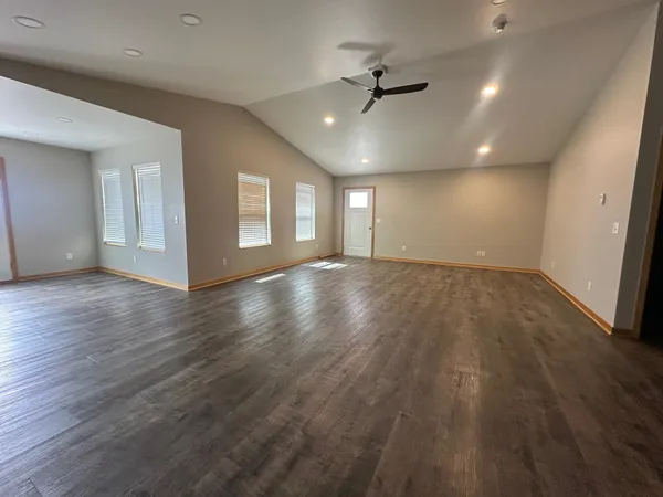 $330,000 | 401 Walnut East, Unit 1B, Saratoga, WY 82331