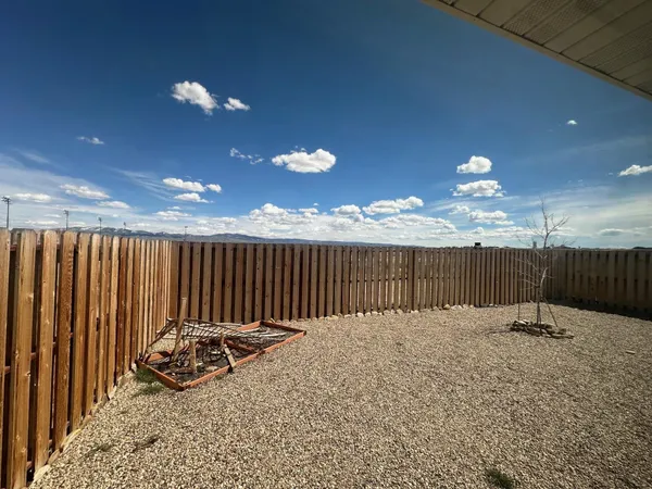 $330,000 | 401 Walnut East, Unit 1B, Saratoga, WY 82331