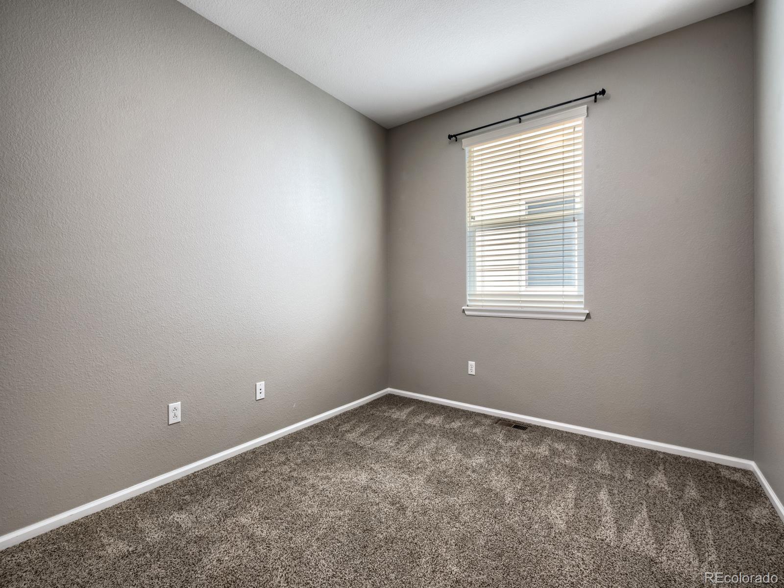 11039 Valleybrook Circle Highlands Ranch, CO 80130 - Photo 27 of 33