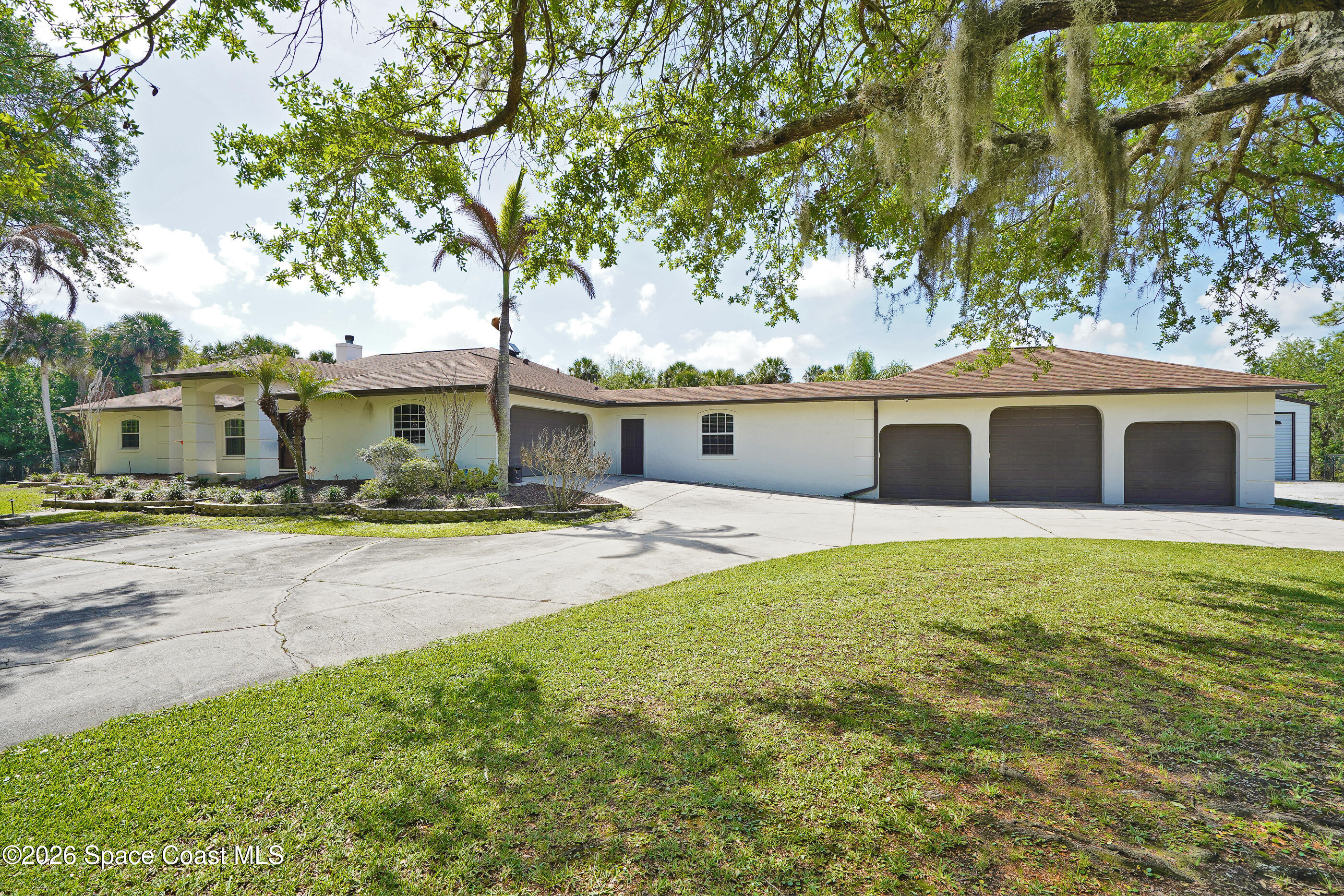 475 East Hall Road Merritt Island, FL 32953 - Photo 32 of 48 Front