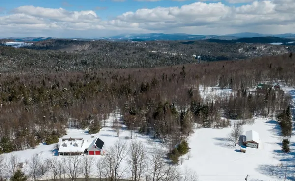 $589,000 | 1271 Joes Brook Road, Danville, VT 05828
