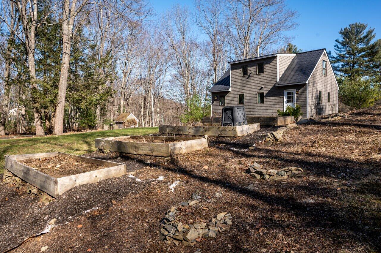 39 Bartlett Road Kittery, ME 03905 - Photo 24 of 28 21