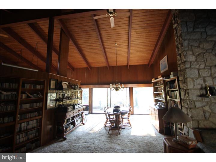 26 Spring Lake Road Royersford, PA 19468 - Photo 6 of 10 Gallery Image 6