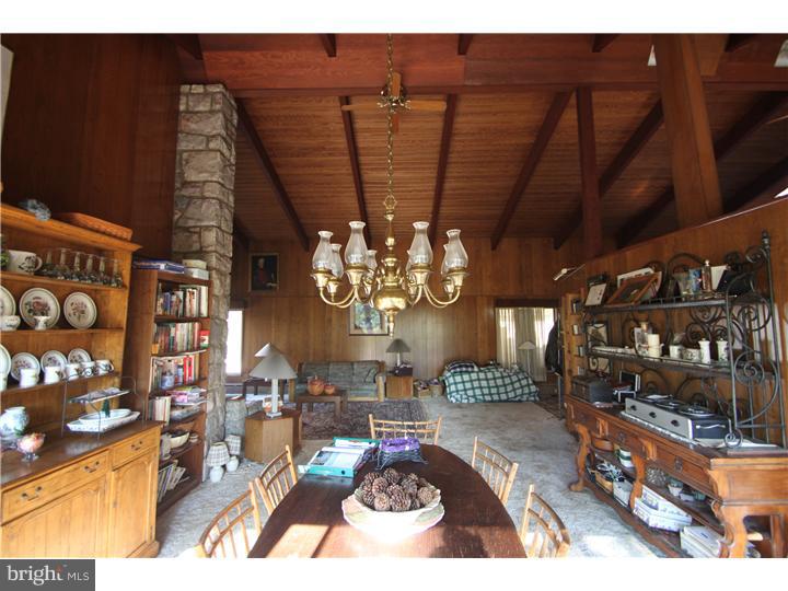 26 Spring Lake Road Royersford, PA 19468 - Photo 9 of 10 Gallery Image 9