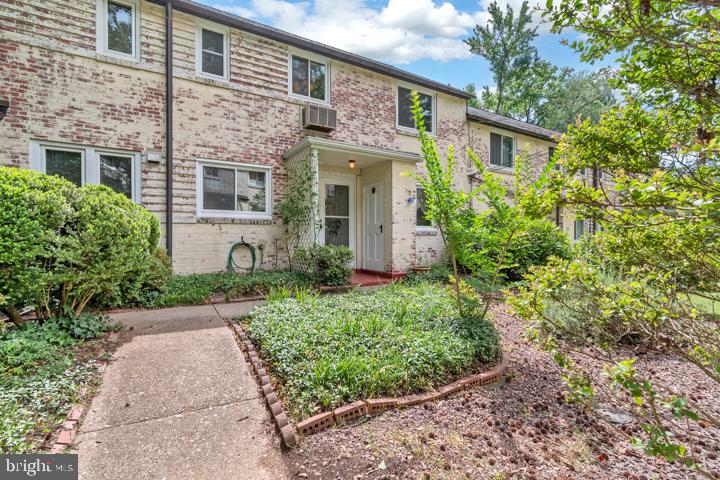 Maintenance free exterior