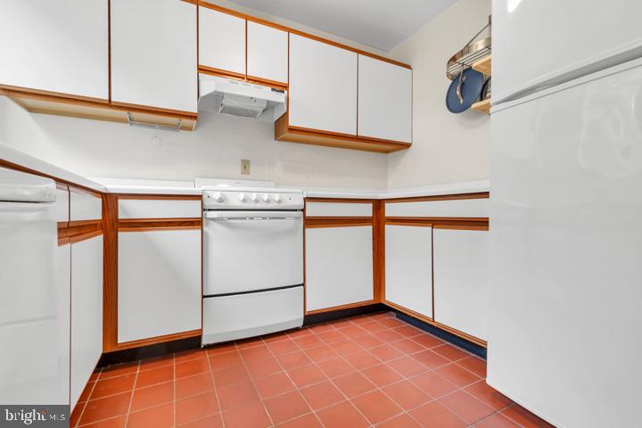 6 Crescent Road Greenbelt, MD 20770 - Photo 10 of 22 Gallery Image 10