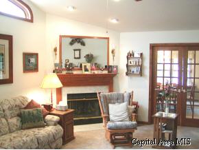 1132 Bridle Path Lane Springfield, IL 62712 - Photo 3 of 9