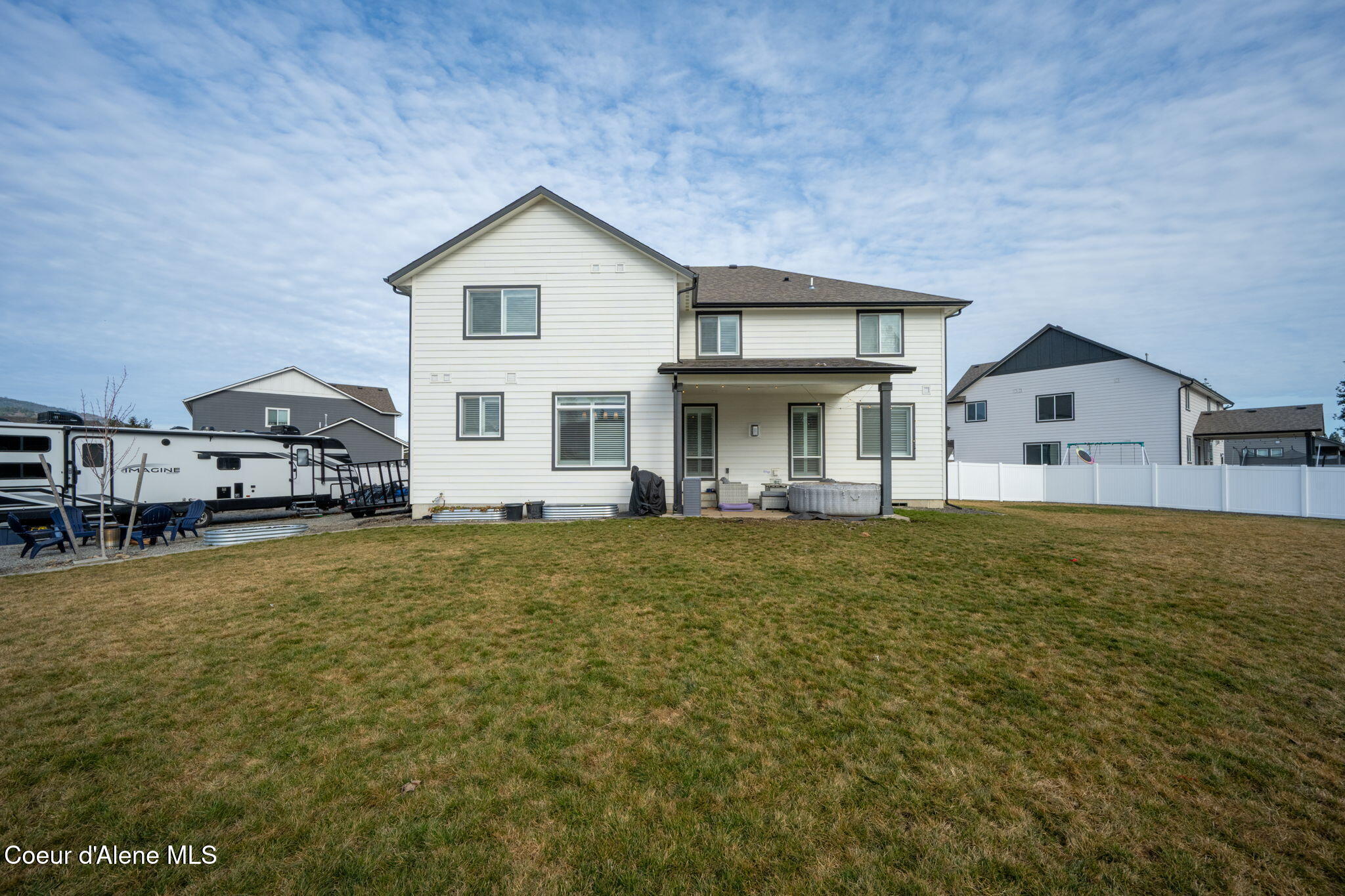 15289 North Liane Lane Rathdrum, ID 83858 - Photo 55 of 64 Covered rear patio