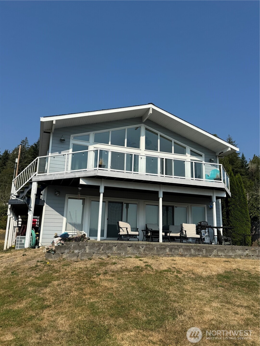 7360 East Grapeview Loop Road Allyn, WA 98524 - Photo 1 of 16 Gallery Image 1