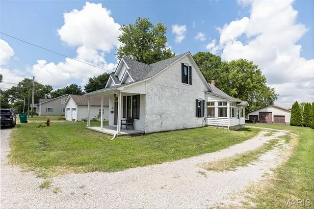 $119,000 | 109 East Gooding Street, Millstadt, IL 62260