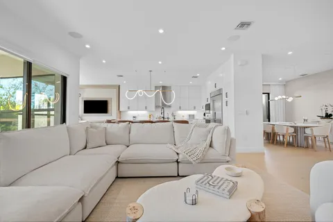 $3,299,000 | 20135 Casa De Campo Lane, Boca Raton, FL 33434