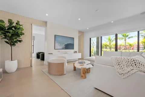 $3,299,000 | 20135 Casa De Campo Lane, Boca Raton, FL 33434