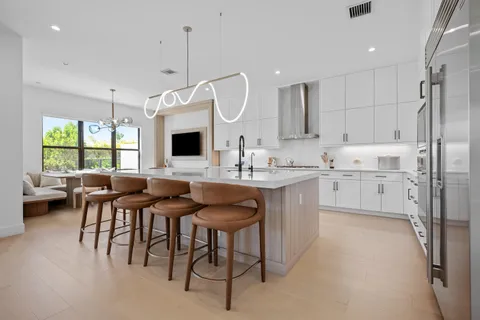 $3,299,000 | 20135 Casa De Campo Lane, Boca Raton, FL 33434