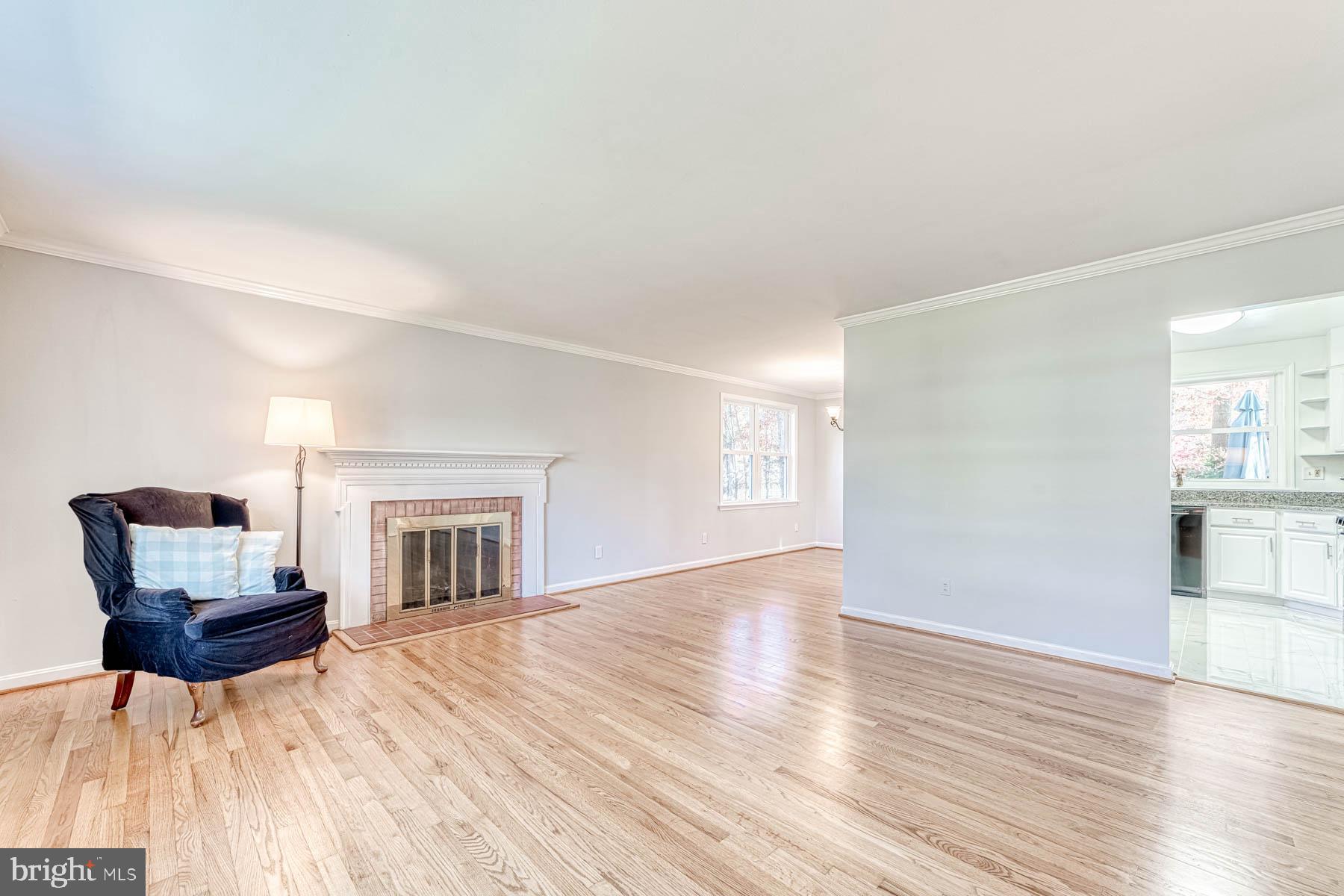 5709 Dreyfuss Street Springfield, VA 22151 - Photo 8 of 56 Gallery Image 8