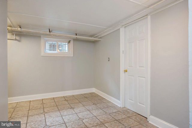 $985,000 | 104 East Oak Street, Alexandria, VA 22301