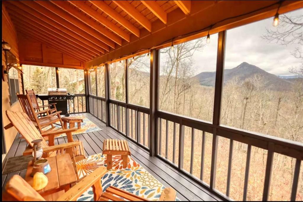 2531 Hunter Road Hiawassee, GA 30546 - Photo 12 of 30 a view of balcony with a patio