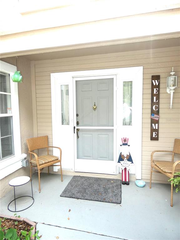 7818 Hancock Street New Port Richey, FL 34653 - Photo 4 of 28 Gallery Image 4