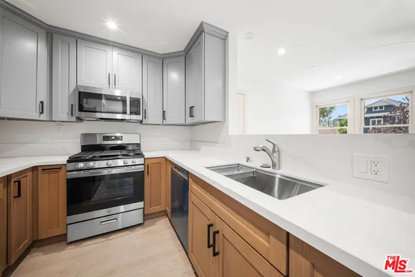 $2,650 | 323 North Avenue 52, Los Angeles, CA 90042