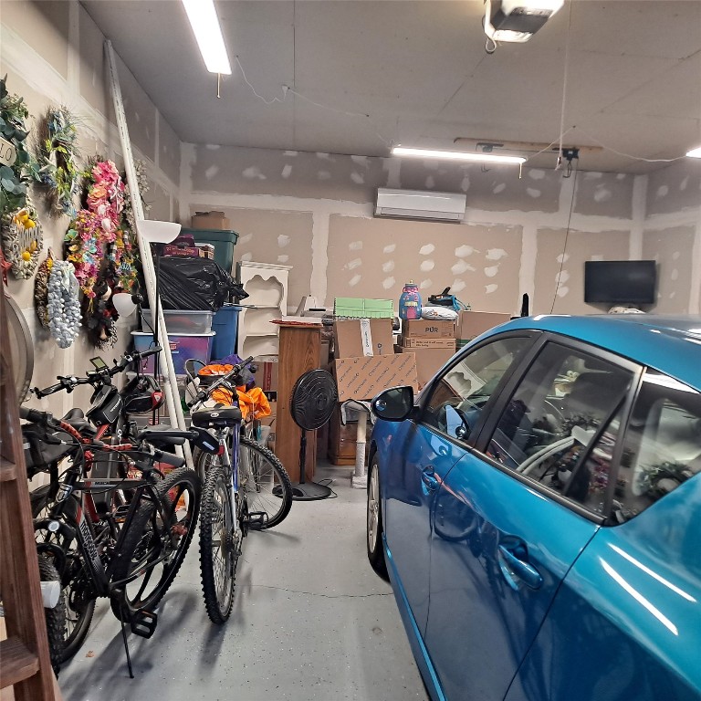 751 Dickson Street Endicott, NY 13760 - Photo 8 of 31